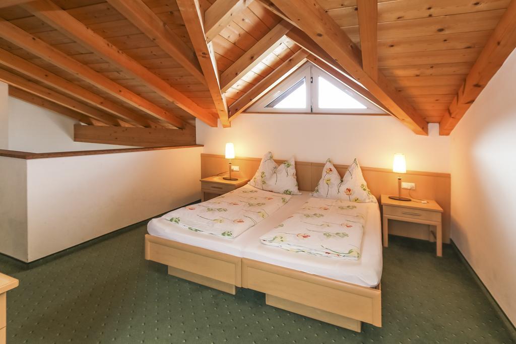 Alpenhotel Tauernstueberl Zell am See Buitenkant foto