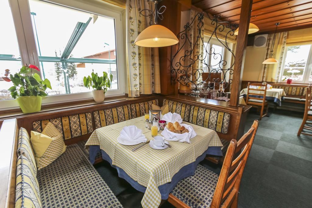 Alpenhotel Tauernstueberl Zell am See Buitenkant foto